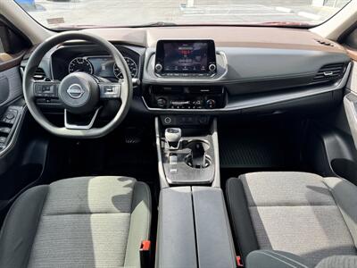 2022 Nissan Rogue SV   - Photo 10 - Hayes, VA 23072