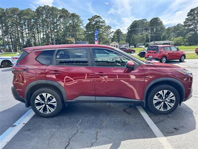 2022 Nissan Rogue SV   - Photo 6 - Hayes, VA 23072