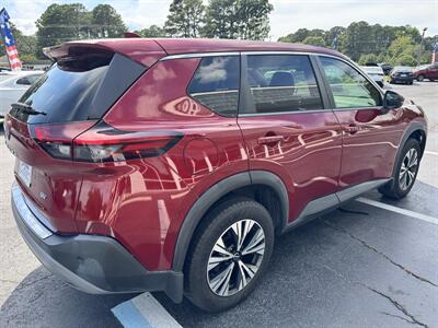 2022 Nissan Rogue SV   - Photo 5 - Hayes, VA 23072