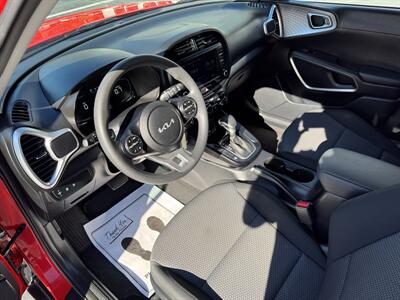2023 Kia Soul LX   - Photo 9 - Hayes, VA 23072
