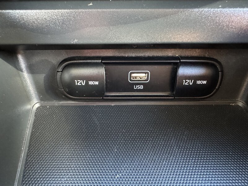 2023 Kia Soul LX   - Photo 10 - Hayes, VA 23072