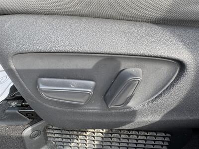 2021 Toyota Sienna LE 8-Passenger - Photo 19 - Hayes, VA 23072