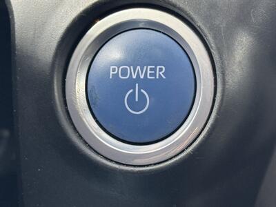 2021 Toyota Sienna LE 8-Passenger - Photo 25 - Hayes, VA 23072