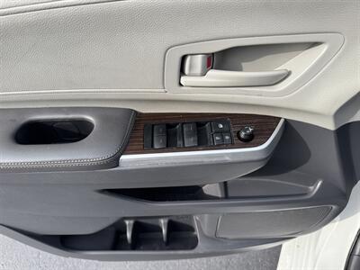 2021 Toyota Sienna LE 8-Passenger - Photo 18 - Hayes, VA 23072