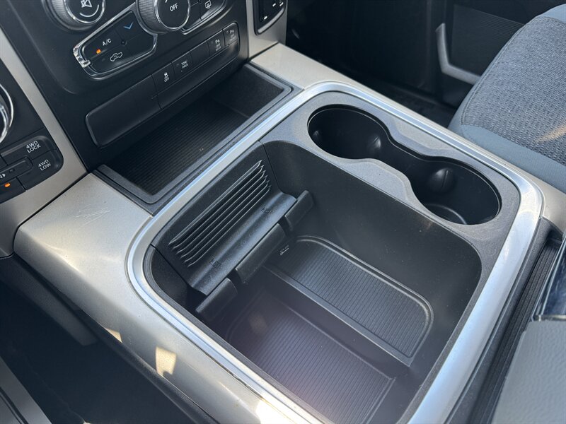 2016 RAM 1500 Big Horn - Photo 30 - Hayes, VA 23072