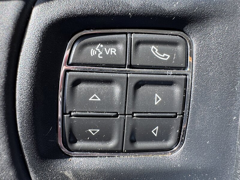 2016 RAM 1500 Big Horn - Photo 29 - Hayes, VA 23072