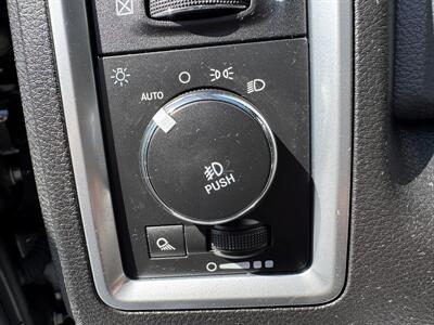 2016 RAM 1500 Big Horn - Photo 11 - Hayes, VA 23072