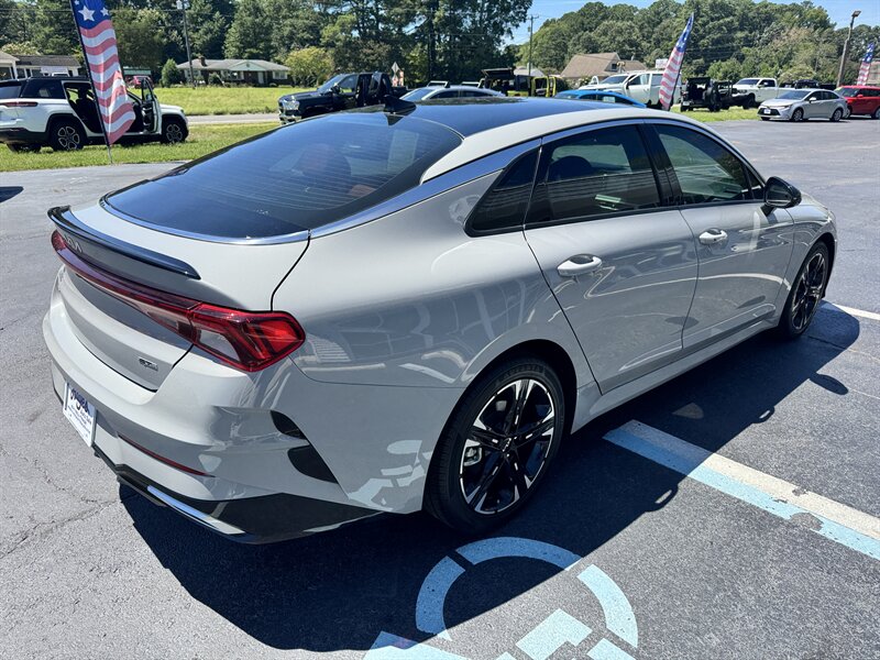 2024 Kia K5 GT-Line - Photo 5 - Hayes, VA 23072