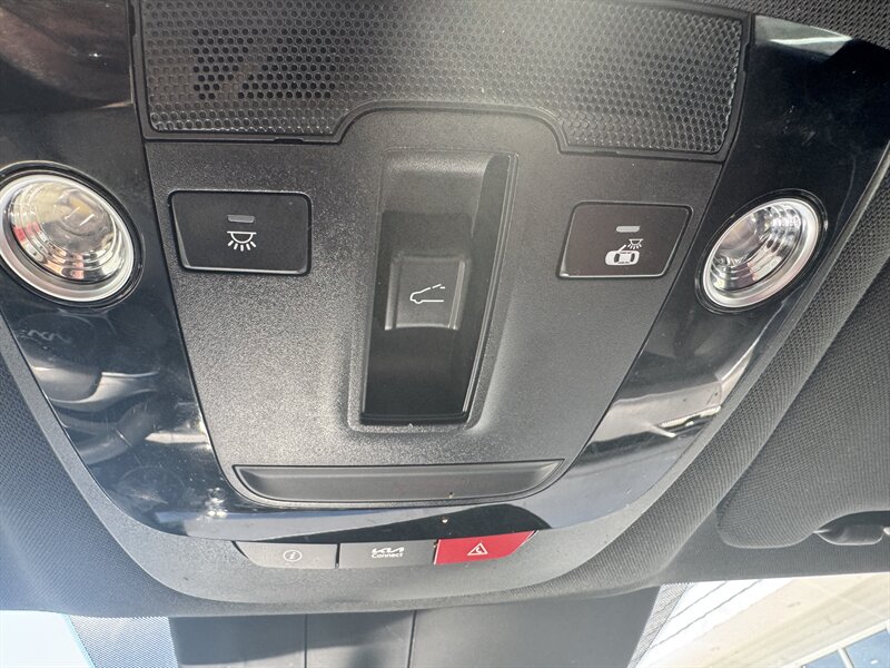 2024 Kia K5 GT-Line - Photo 22 - Hayes, VA 23072