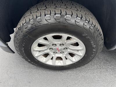 2016 GMC Sierra 1500 SLE   - Photo 9 - Hayes, VA 23072