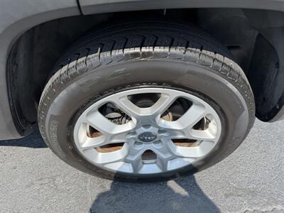 2016 Jeep Renegade Latitude   - Photo 18 - Hayes, VA 23072