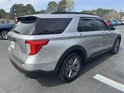 2022 Ford Explorer XLT   - Photo 5 - Hayes, VA 23072