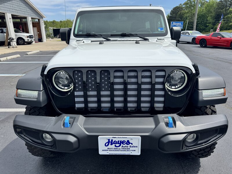 2023 Jeep Wrangler Willys 4xe - Photo 9 - Hayes, VA 23072