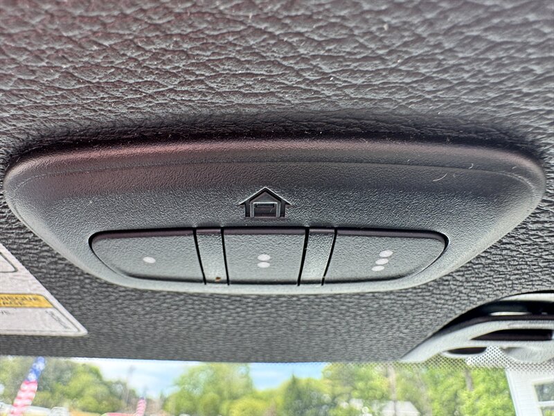 2023 Jeep Wrangler Willys 4xe - Photo 37 - Hayes, VA 23072