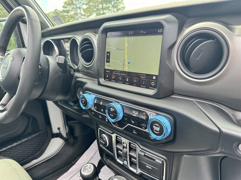 2023 Jeep Wrangler Willys 4xe - Photo 17 - Hayes, VA 23072