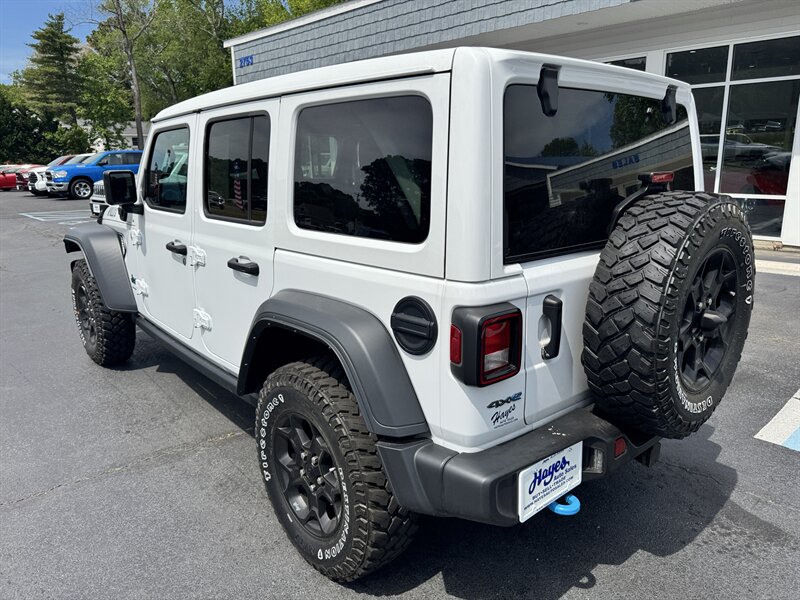 2023 Jeep Wrangler Willys 4xe - Photo 4 - Hayes, VA 23072