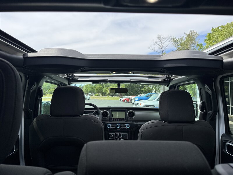 2023 Jeep Wrangler Willys 4xe - Photo 13 - Hayes, VA 23072