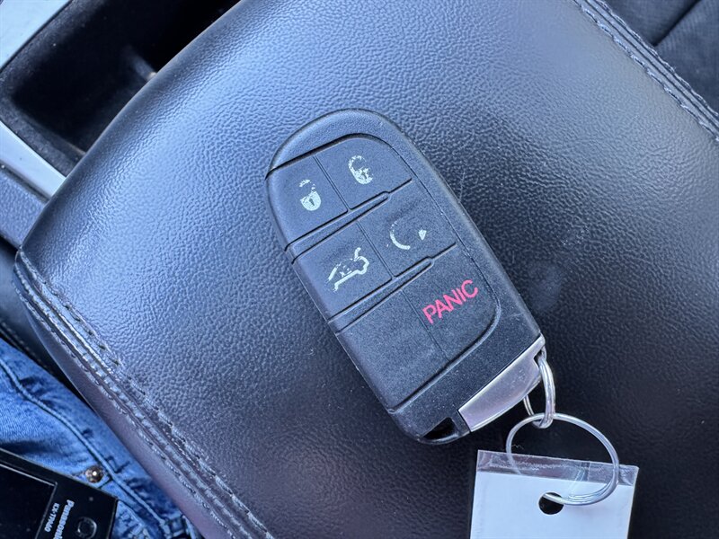 2021 Jeep Grand Cherokee Laredo X - Photo 21 - Hayes, VA 23072