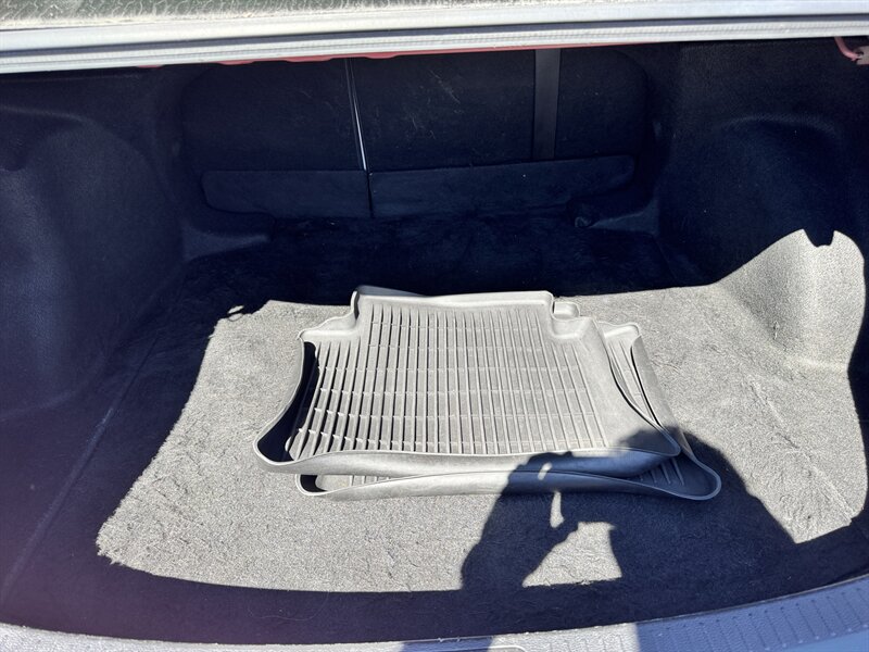 2021 Toyota Corolla LE - Photo 14 - Hayes, VA 23072