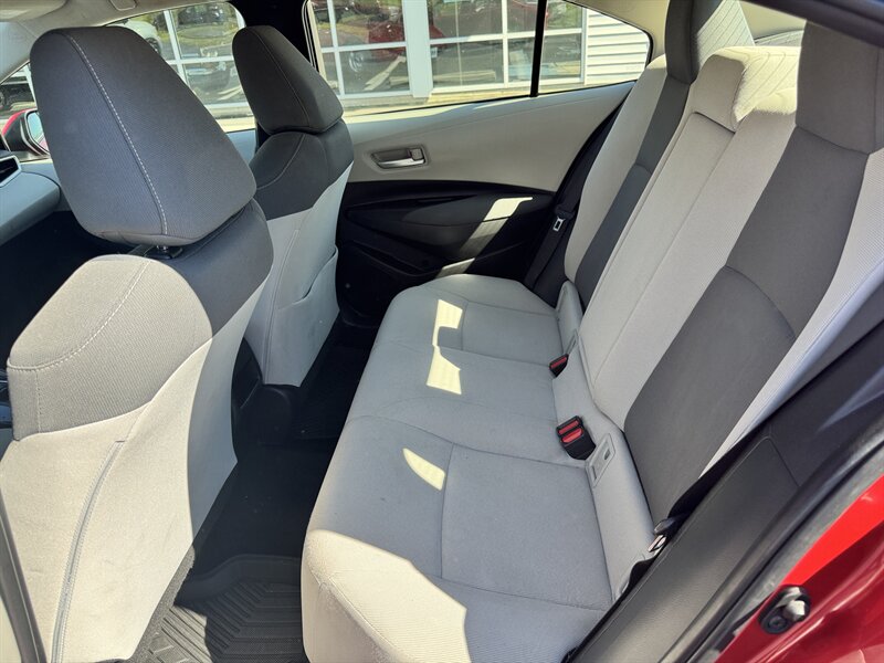 2021 Toyota Corolla LE - Photo 10 - Hayes, VA 23072