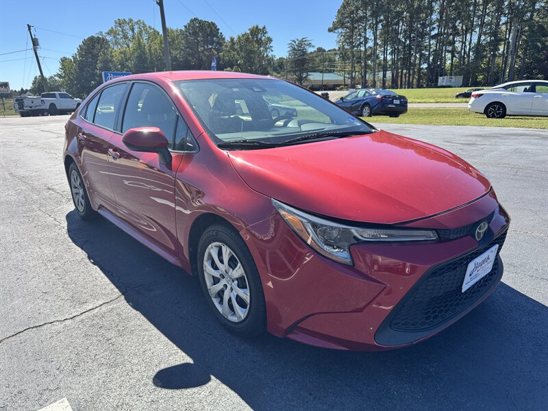 2021 Toyota Corolla LE - Photo 7 - Hayes, VA 23072