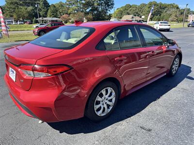 2021 Toyota Corolla LE - Photo 5 - Hayes, VA 23072