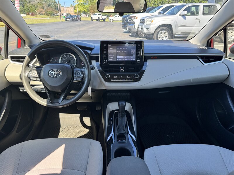 2021 Toyota Corolla LE - Photo 9 - Hayes, VA 23072