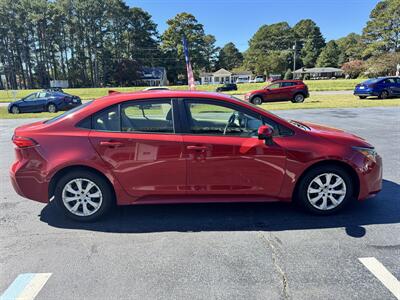 2021 Toyota Corolla LE - Photo 6 - Hayes, VA 23072