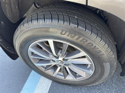 2019 Toyota Highlander XLE - Photo 18 - Hayes, VA 23072