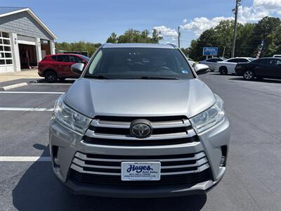 2019 Toyota Highlander XLE - Photo 8 - Hayes, VA 23072