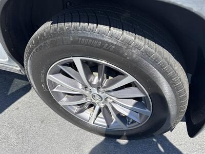 2019 Toyota Highlander XLE - Photo 19 - Hayes, VA 23072