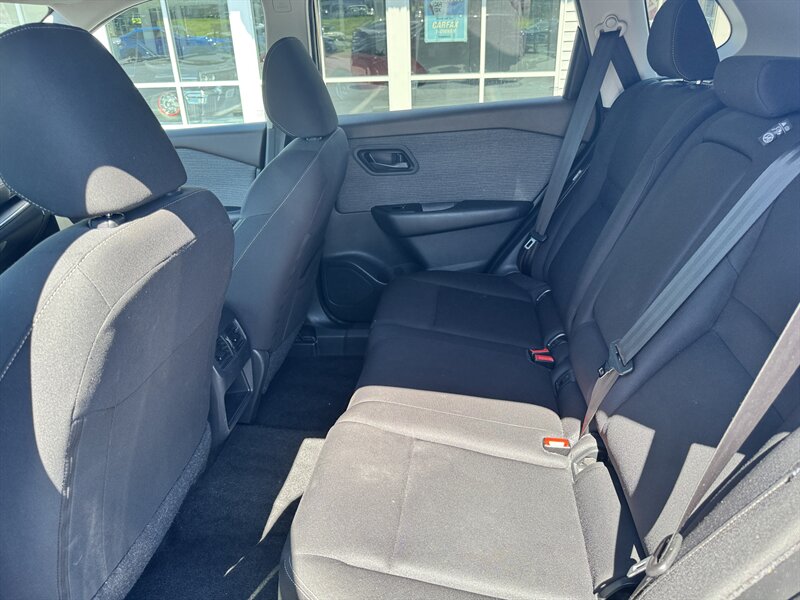 2023 Nissan Rogue S - Photo 10 - Hayes, VA 23072