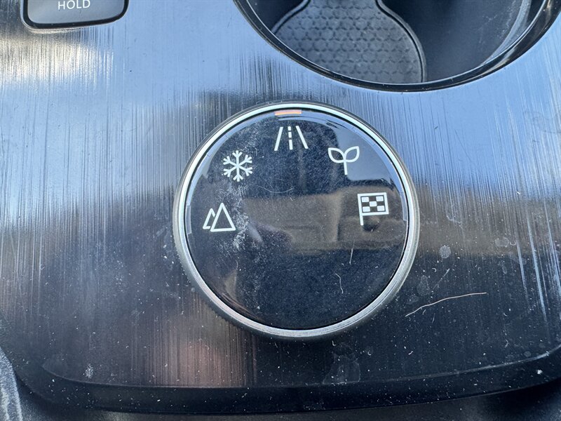 2023 Nissan Rogue S - Photo 18 - Hayes, VA 23072