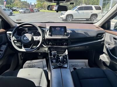 2023 Nissan Rogue S - Photo 9 - Hayes, VA 23072
