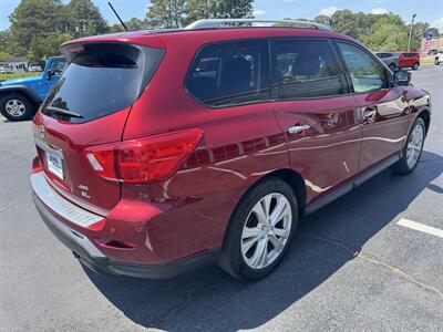 2018 Nissan Pathfinder SL   - Photo 5 - Hayes, VA 23072