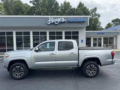 2022 Toyota Tacoma SR5 V6 4X4   - Photo 2 - Hayes, VA 23072