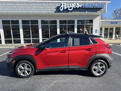 2022 Hyundai KONA SEL   - Photo 2 - Hayes, VA 23072