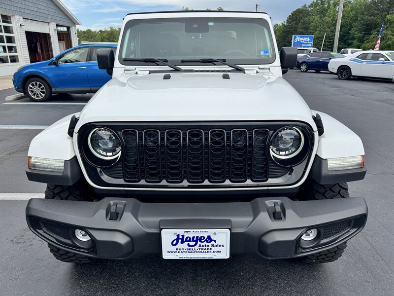 2024 Jeep Gladiator Sport - Photo 8 - Hayes, VA 23072