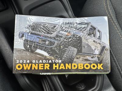 2024 Jeep Gladiator Sport - Photo 24 - Hayes, VA 23072