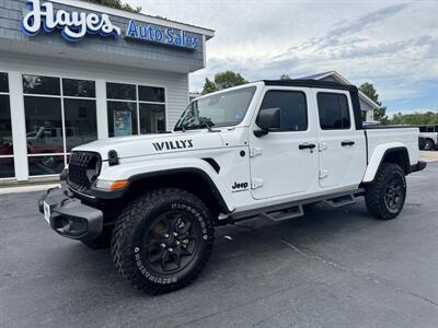 2024 Jeep Gladiator Sport Truck