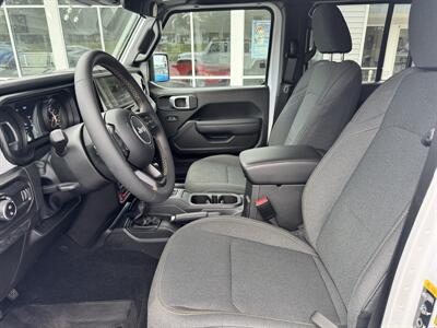 2024 Jeep Gladiator Sport - Photo 14 - Hayes, VA 23072