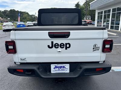 2024 Jeep Gladiator Sport - Photo 4 - Hayes, VA 23072