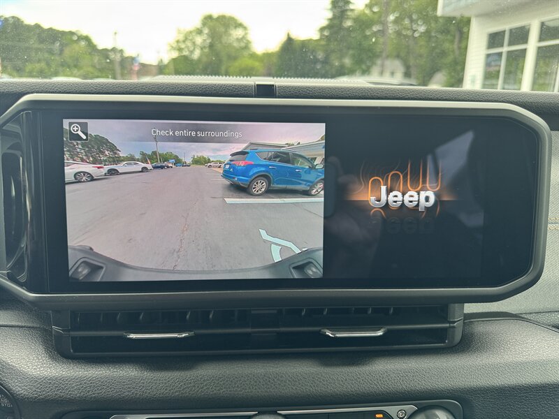 2024 Jeep Gladiator Sport - Photo 26 - Hayes, VA 23072