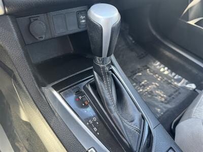 2019 Toyota Corolla LE   - Photo 17 - Hayes, VA 23072