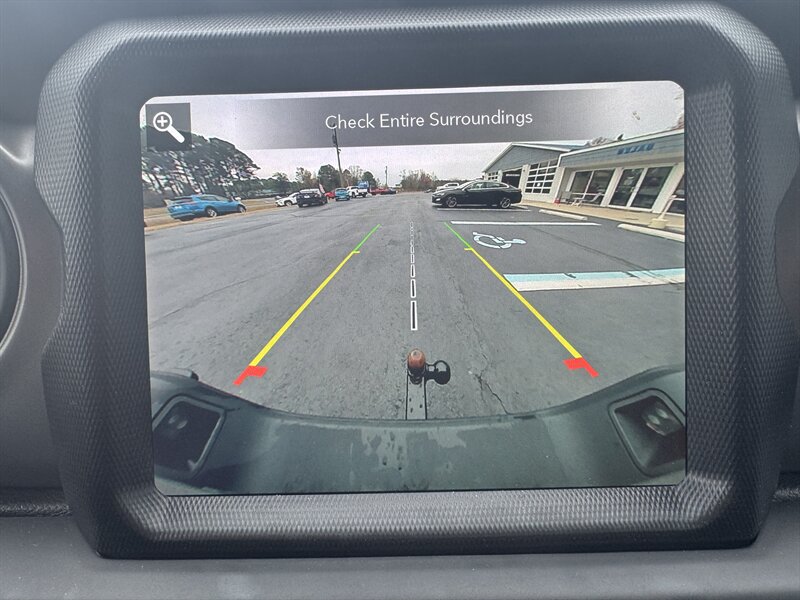 2022 Jeep Gladiator Willys - Photo 21 - Hayes, VA 23072