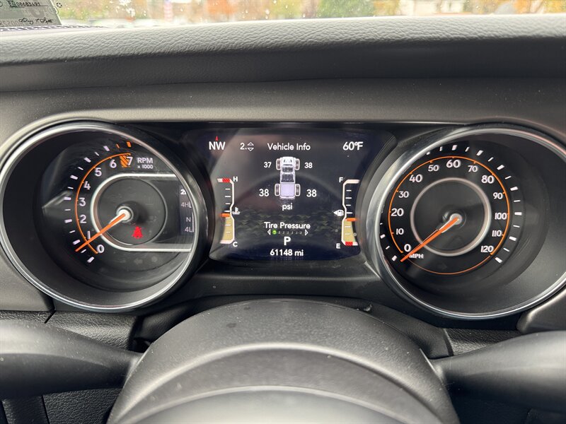 2022 Jeep Gladiator Willys - Photo 22 - Hayes, VA 23072