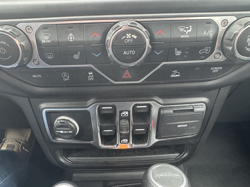 2022 Jeep Gladiator Willys - Photo 25 - Hayes, VA 23072