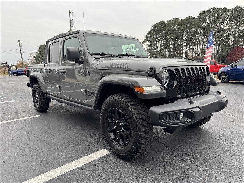 2022 Jeep Gladiator Willys - Photo 7 - Hayes, VA 23072