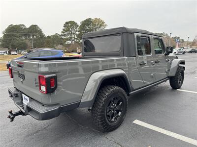 2022 Jeep Gladiator Willys - Photo 5 - Hayes, VA 23072