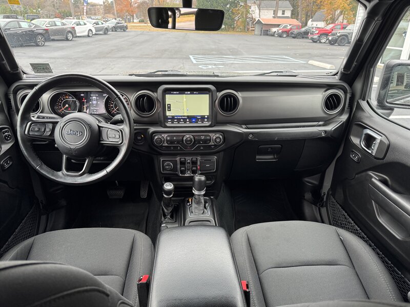 2022 Jeep Gladiator Willys - Photo 12 - Hayes, VA 23072